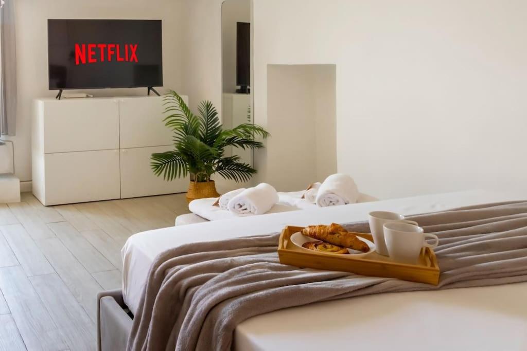 Centro Deluxe Suite Con Wi-Fi E Netflix تورينو المظهر الخارجي الصورة